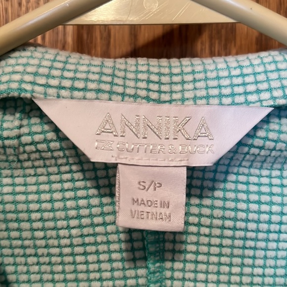 Annika Cutter and Buck Zip Up Lightweight Jacket - Picture 3 of 6